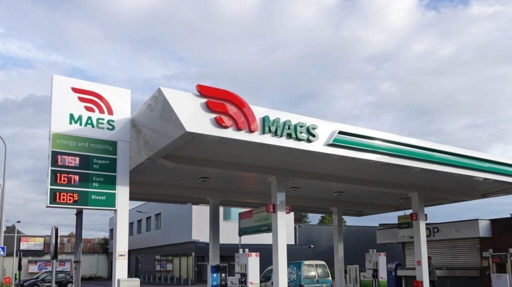 MAES